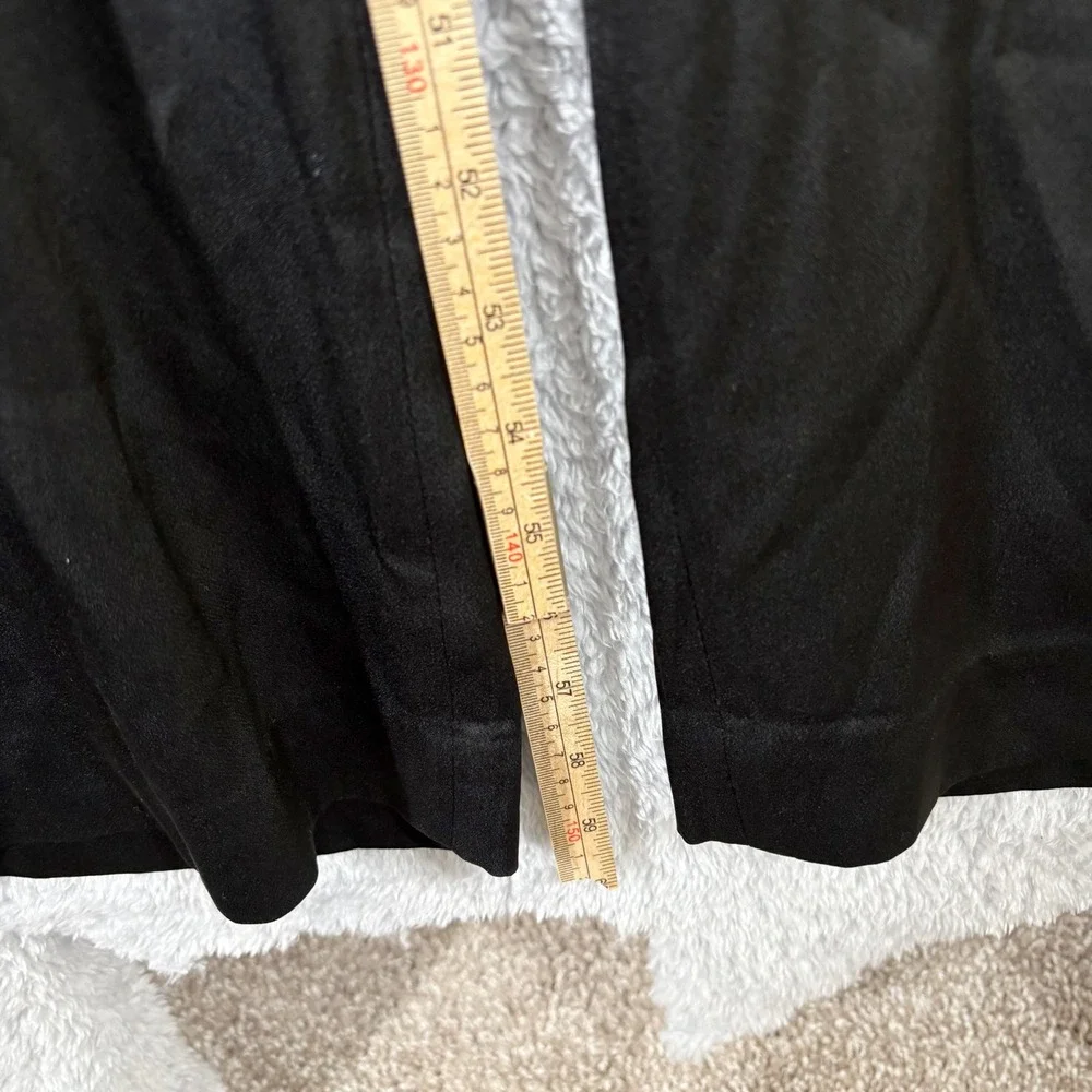 & Other Stories Fluid Padded Shoulder Satin Jumpsuit‎ Sz 6 Black Wide Leg V Neck